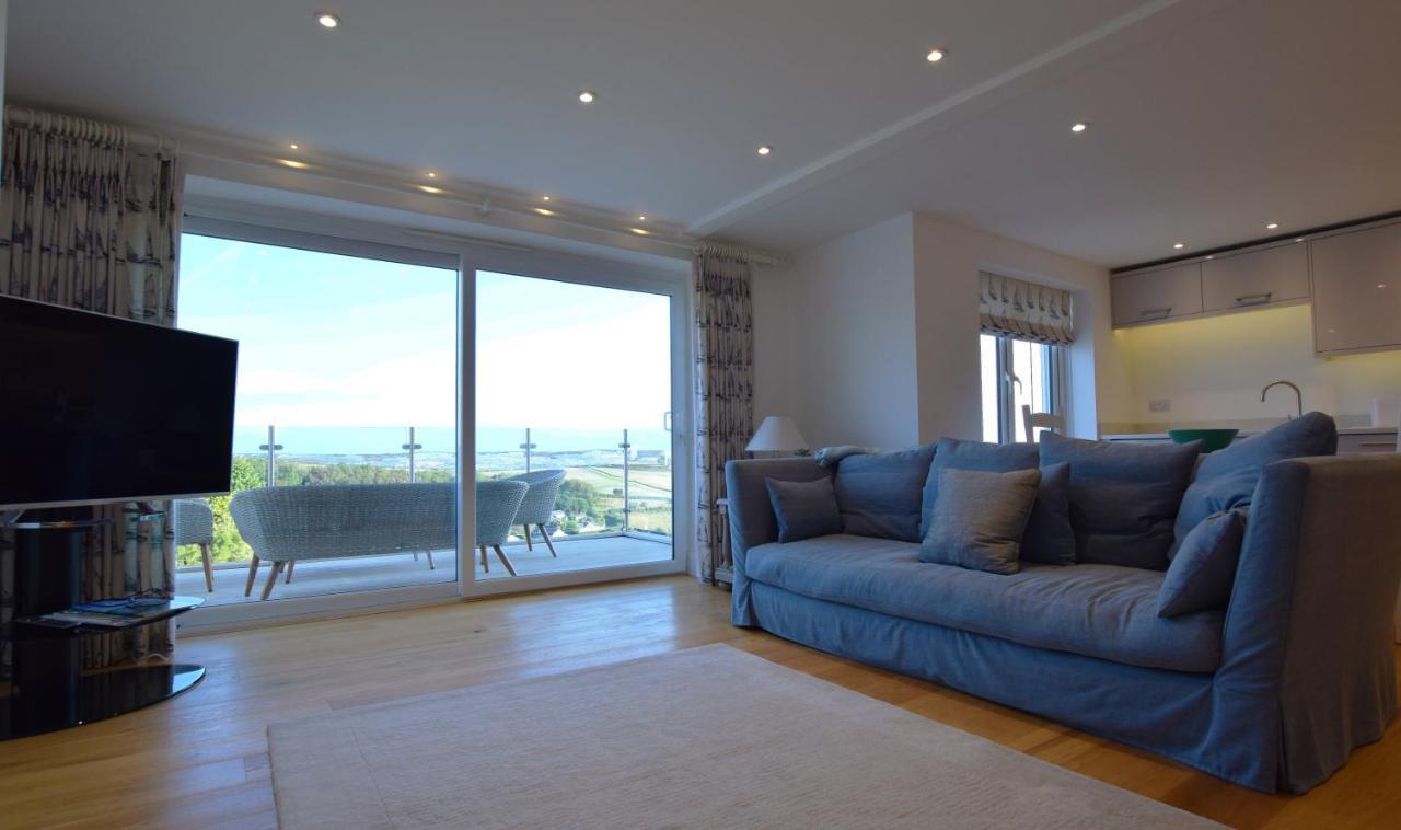 Whispers - 4 Bedroom Modern Family Holiday Home In Salcombe Sleeps 8 Экстерьер фото